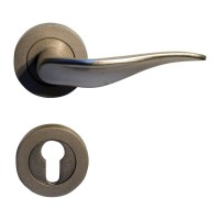 Ручка Comit 671 RY SN матовий хром R ключ (7217)