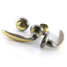 Ручка Mandelli 3091 Tucano золото/чорний нікель R WC (1384)